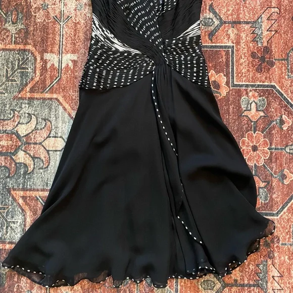 VTG 100% SILK Formal Elegant Black and White Women's Dress - Picture 2 of 12